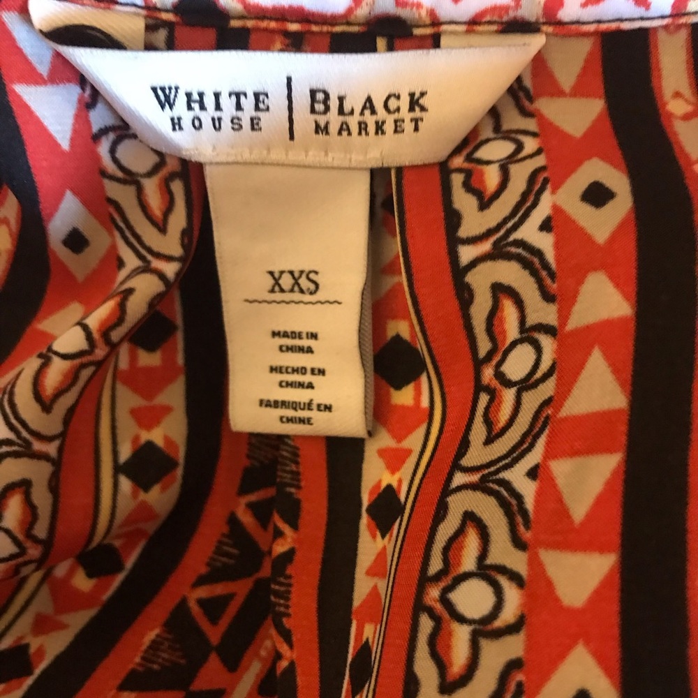 White House Black Market sleeveless shirt - Picture 4 of 4